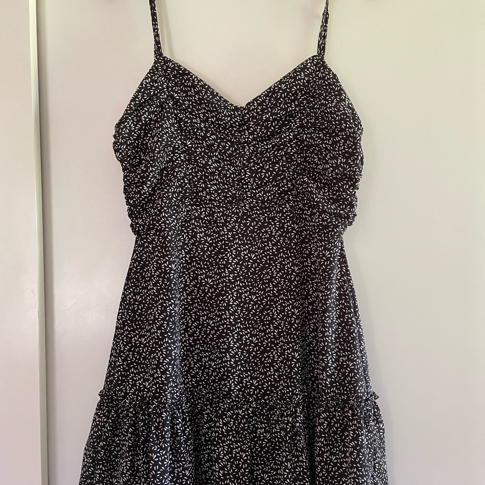 Storia Sweetheart Spaghetti-Strap Mini Dress